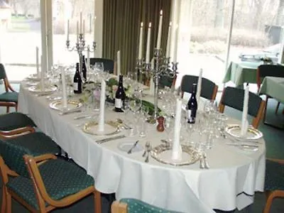 Skovridergaarden 3*